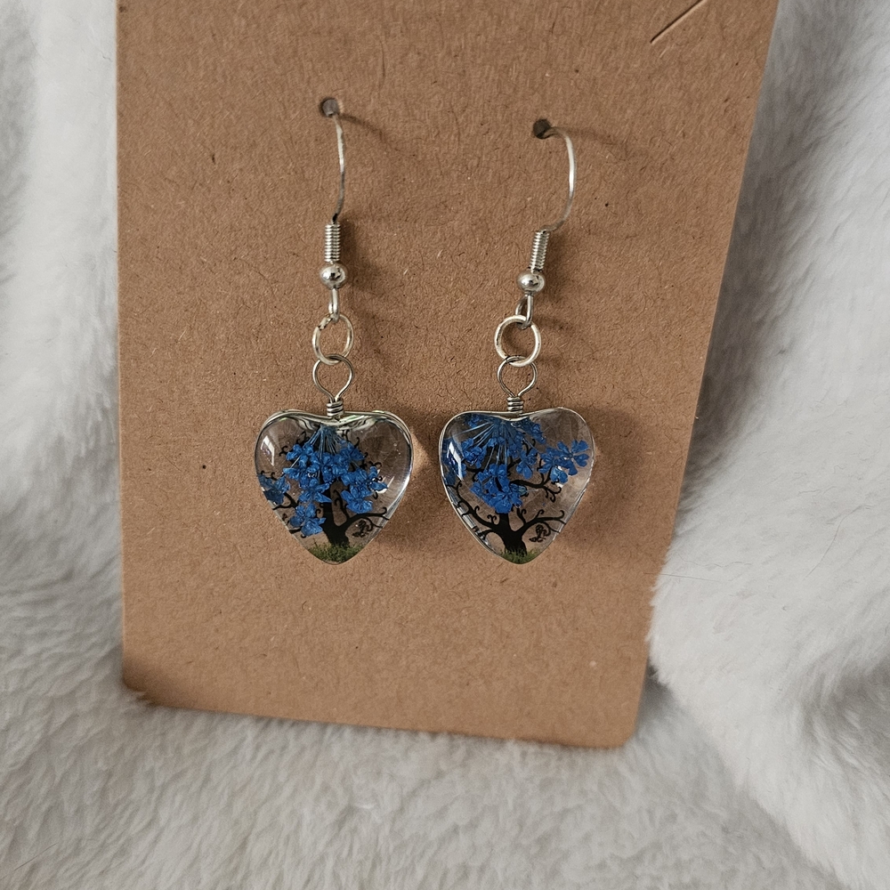 Heart-Shaped Blue Floral Earrings